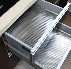 Folie Autoadezivă din Aluminiu pentru Bucătărie, 60 x 300 cm - imagine 3